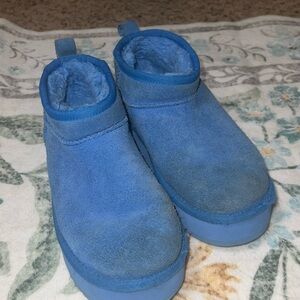 UGG Kids Blue Slippers